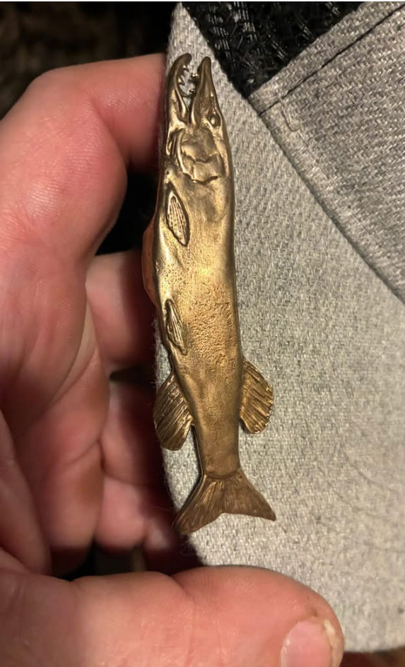 Musky Brim Clip